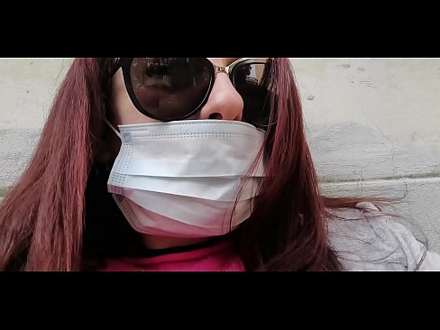 ❤️ Nicoletta se pomstí svému sousedovi a vyčůrá se mu do garáže (Speciál Covid19 Italská karanténa) Šukání u cs.xxxshake.ru ❤