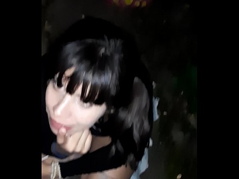 ❤️ Na ulici zduřelý penis výměnou za bonbóny Šukání u cs.xxxshake.ru ❤